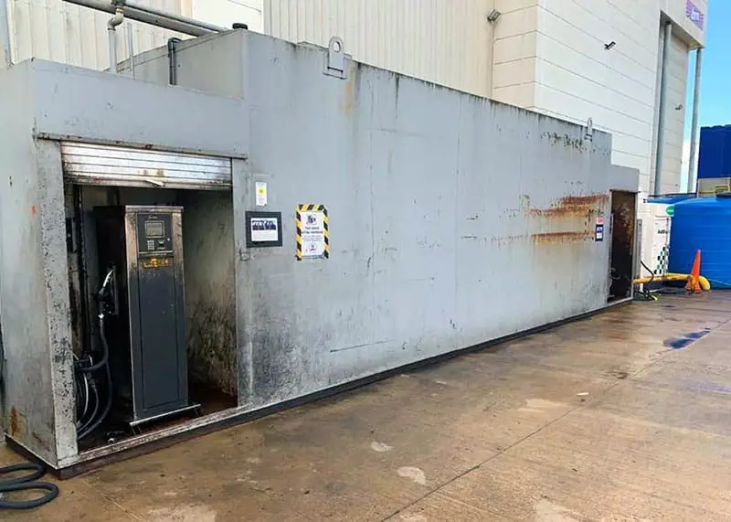 fuel tank removal